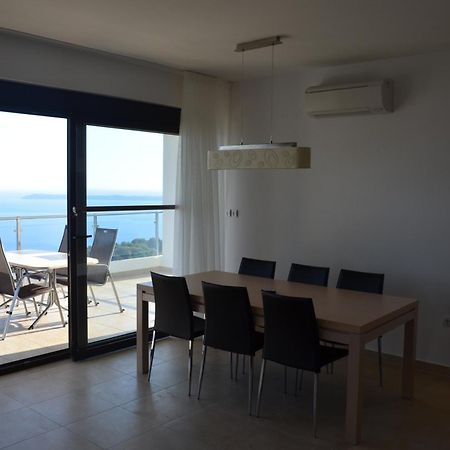 Vista Residence Херцег Нови Екстериор снимка