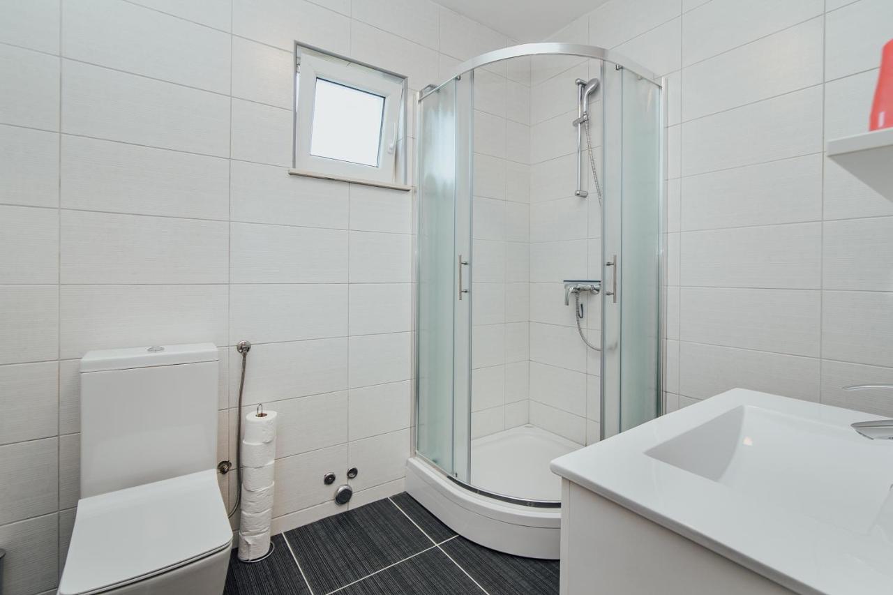 Vista Residence Херцег Нови Екстериор снимка